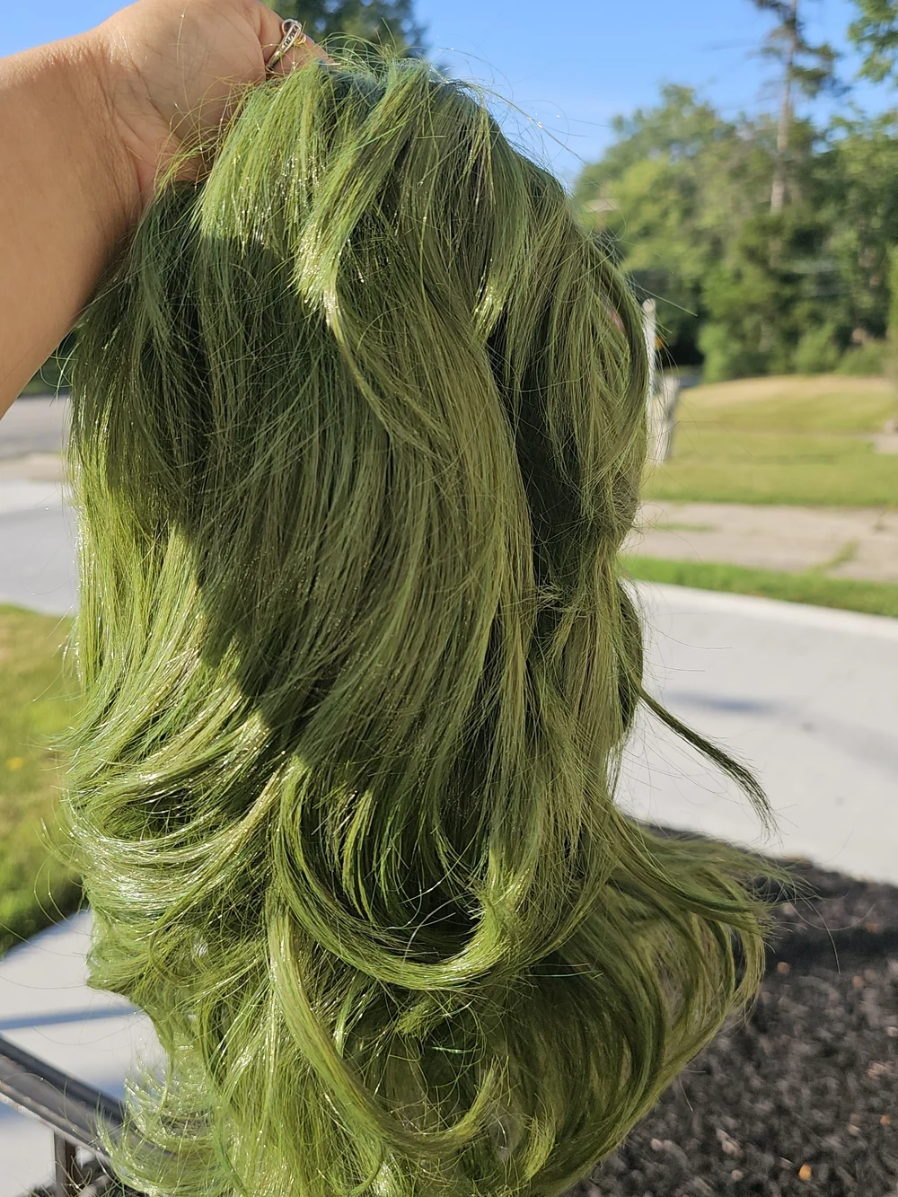 Green Short Wavy Wig - Fashion Hair